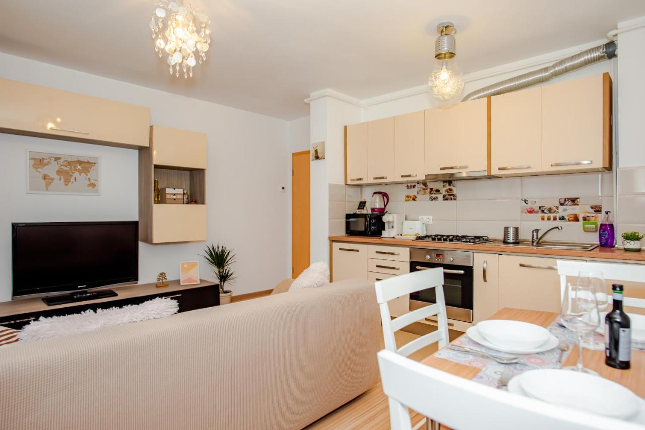 Lilibeth Apartments ブラショフ エクステリア 写真